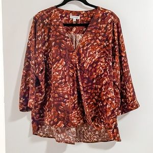 Maroon vneck wrap blouse. EUC